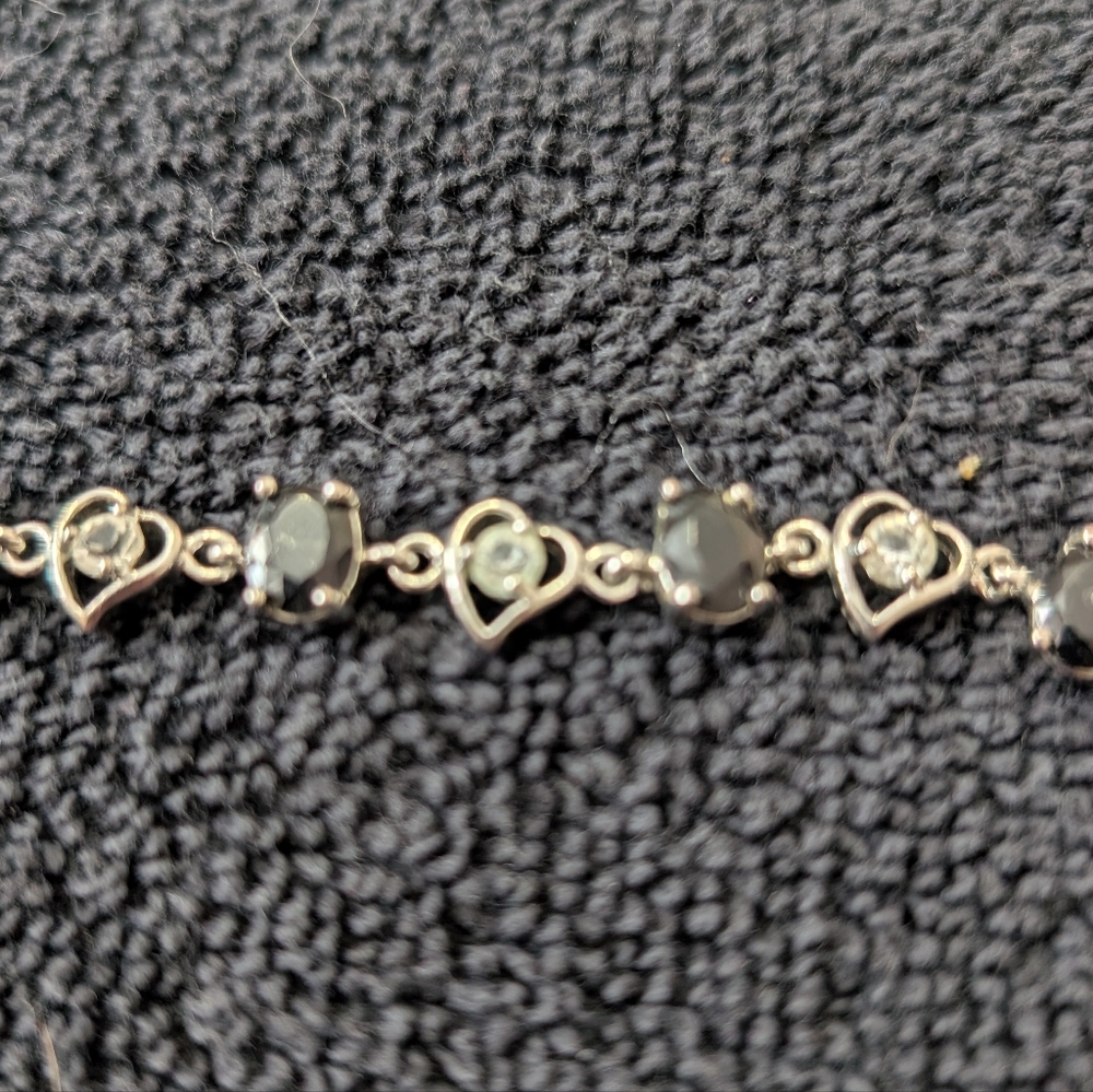 Silver Tone Black Stone Tennis Bracelet Clear Crystal Heart Link Elegant Fashion - Picture 4 of 6
